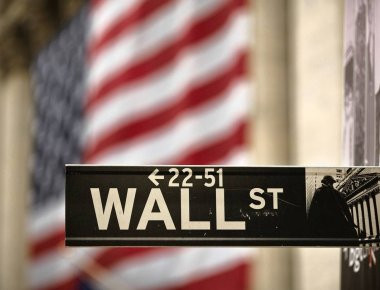 Wall Street: Οριακές απώλειες του Dow Jones - Πτώση της μετοχής της Google